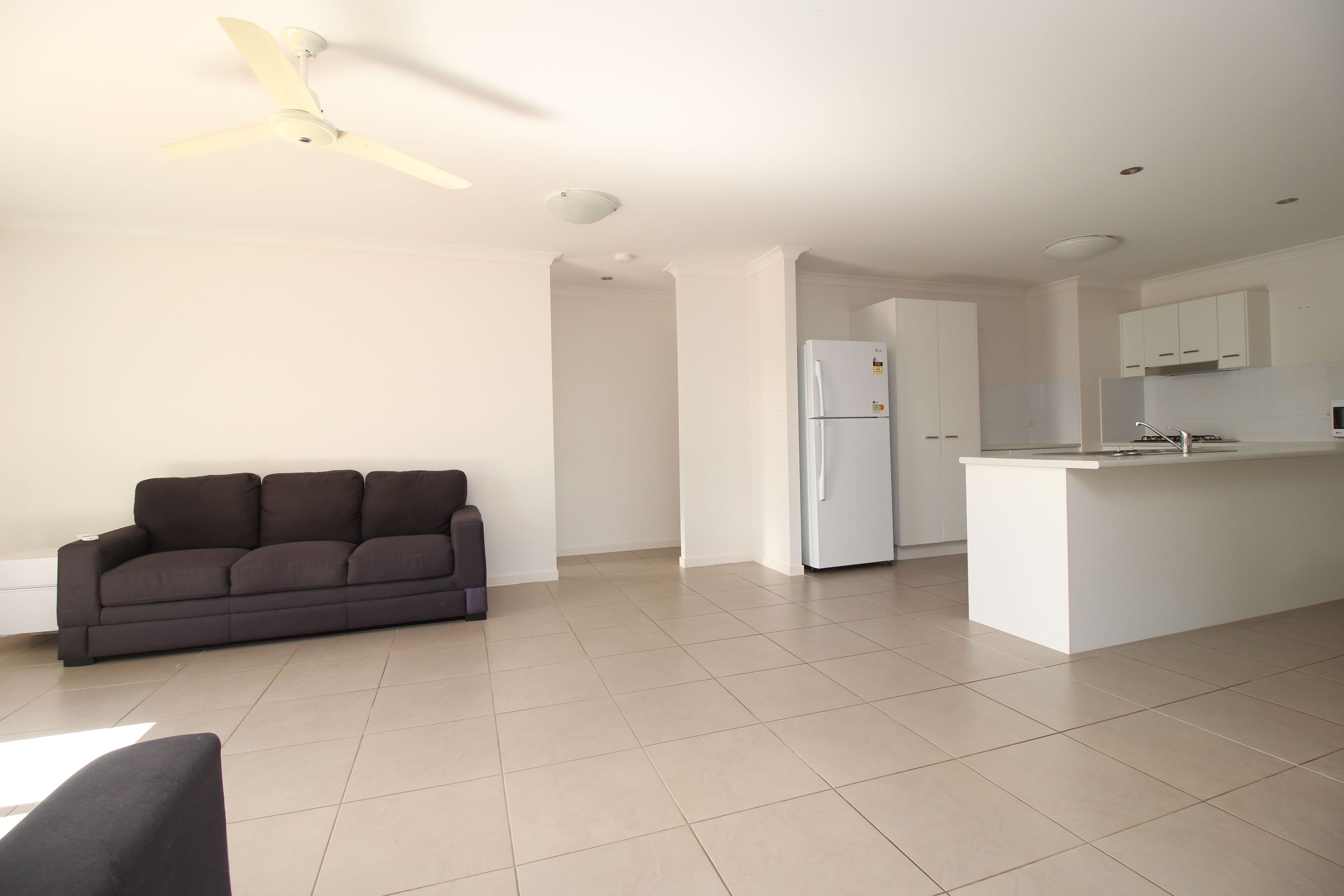 40 Lakeside Drive, Emerald QLD 4720, Emerald - Thumbnail 6