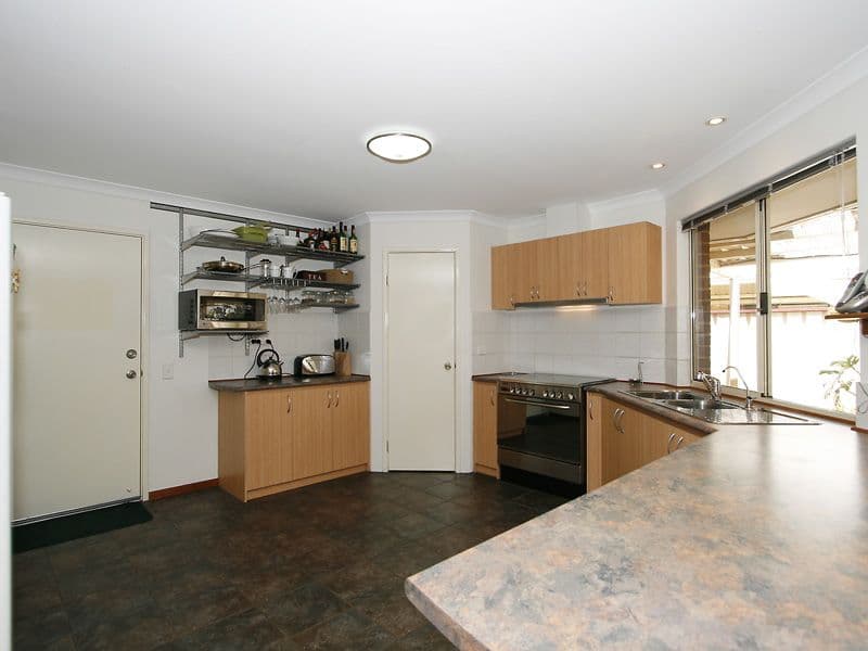 9 Aruba Court, SOUTHERN RIVER WA 6110, Southern River - Thumbnail 5