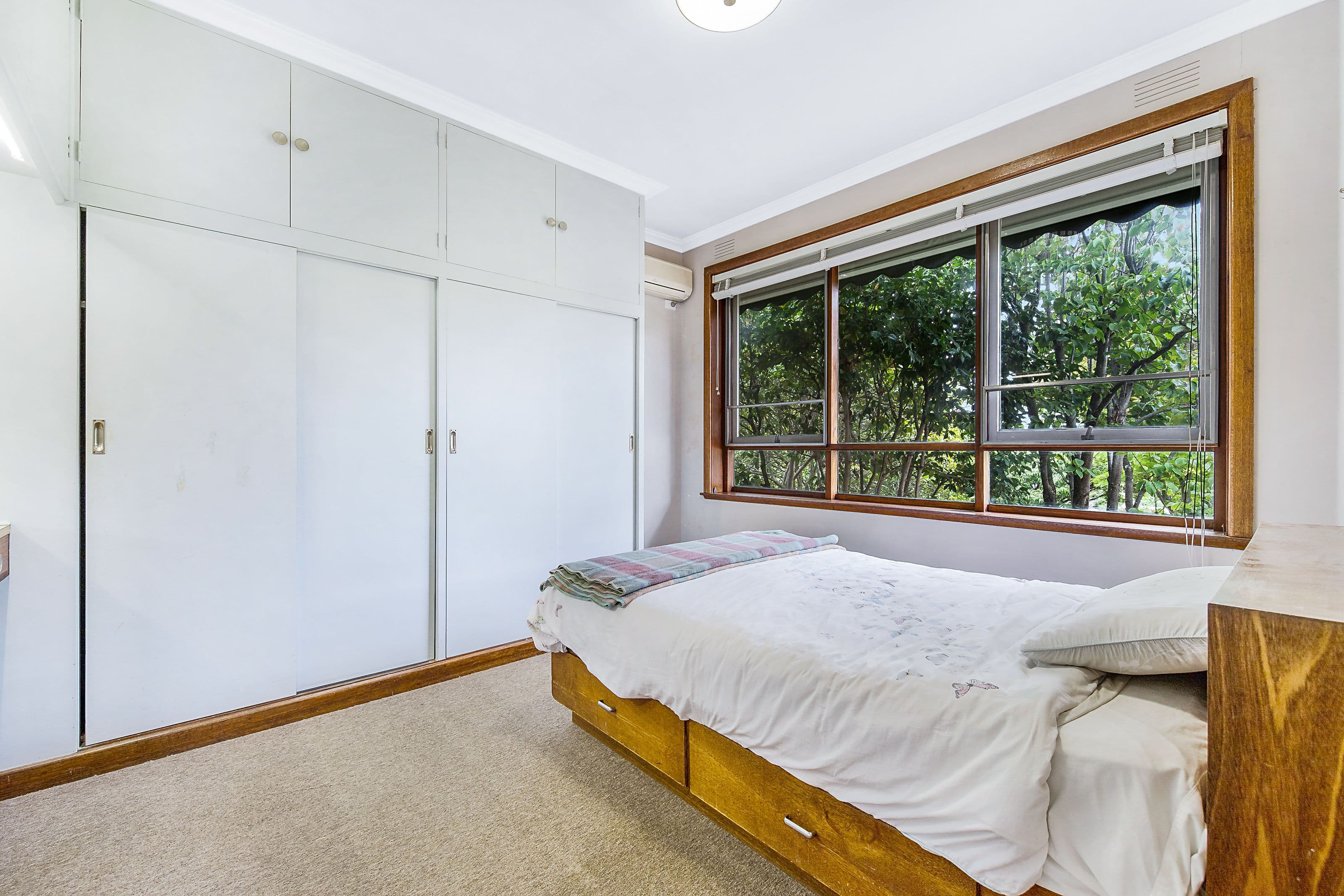 8 Dion Road, Glen Waverley VIC 3150, Glen Waverley - Thumbnail 5