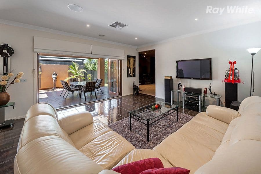 31 Langdon Drive, Mernda VIC 3754, Mernda - Thumbnail 7