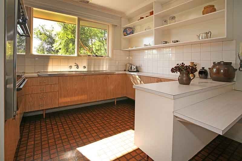 14 Springvale Road, GLEN WAVERLEY VIC 3150, Glen Waverley - Thumbnail 3