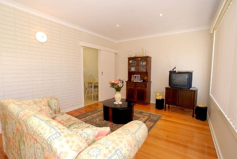 18 Dunblane Road, NOBLE PARK VIC 3174, Noble Park - Thumbnail 3