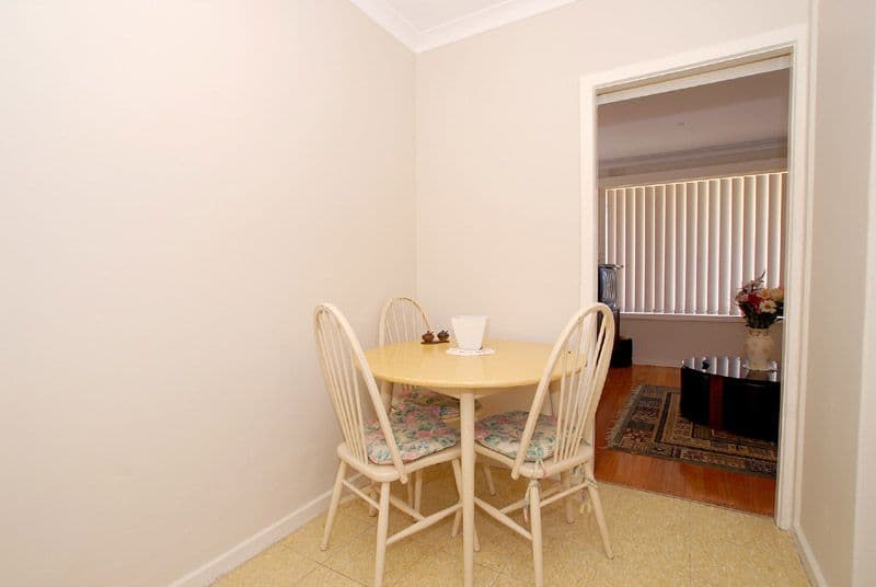 18 Dunblane Road, NOBLE PARK VIC 3174, Noble Park - Thumbnail 4