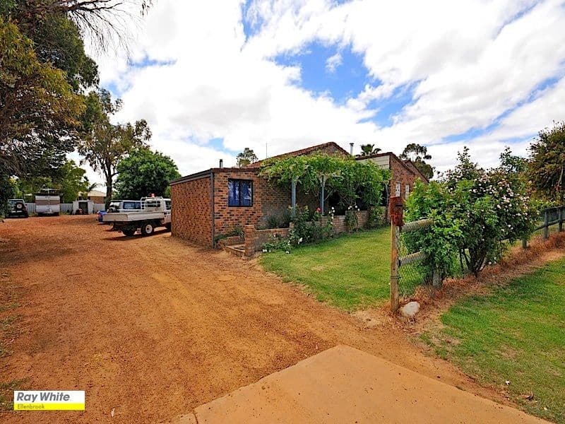 31 Deanhead Street, BULLSBROOK WA 6084, Bullsbrook - Thumbnail 3