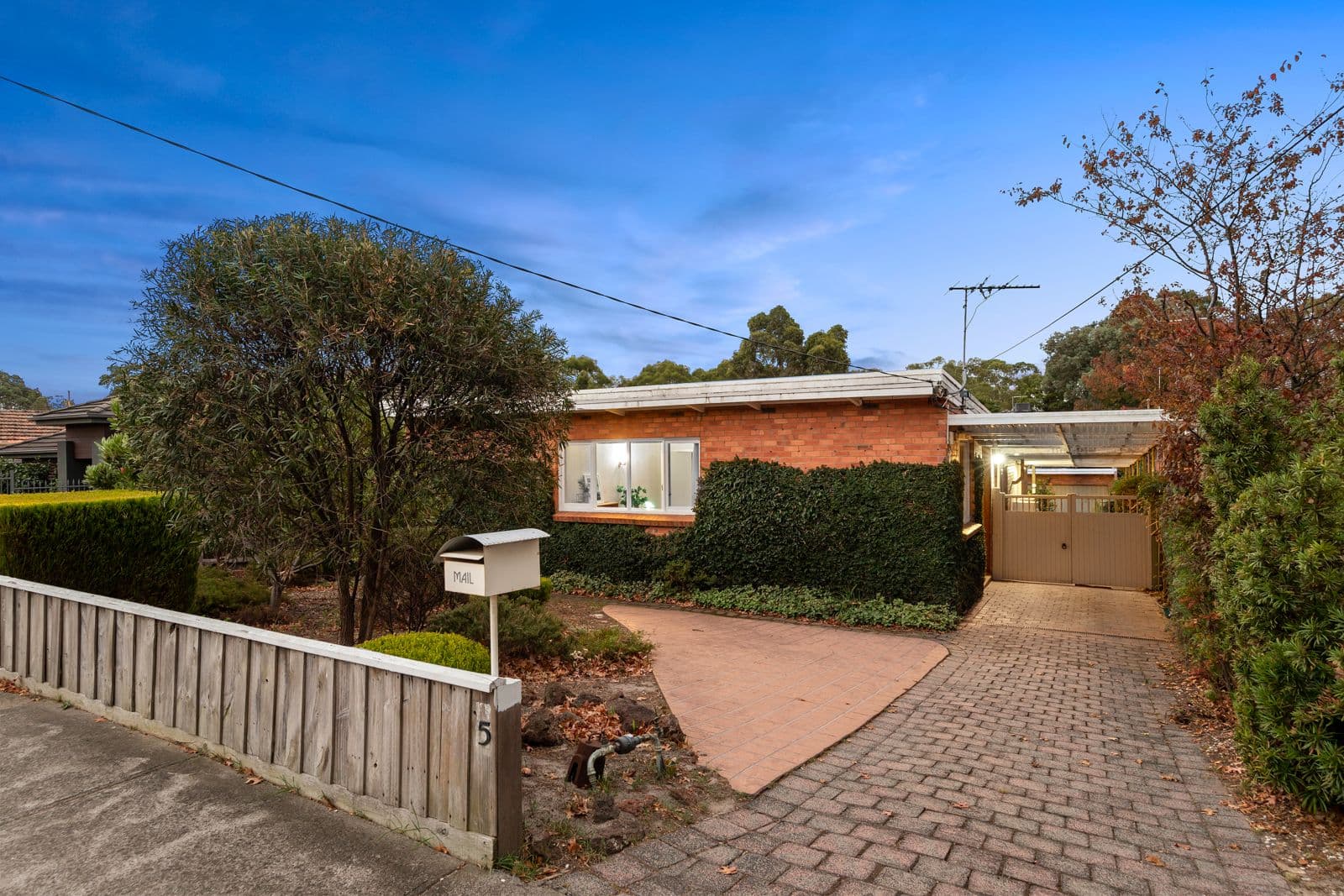 5 Garden Road, Camberwell VIC 3124, Camberwell - Image 1