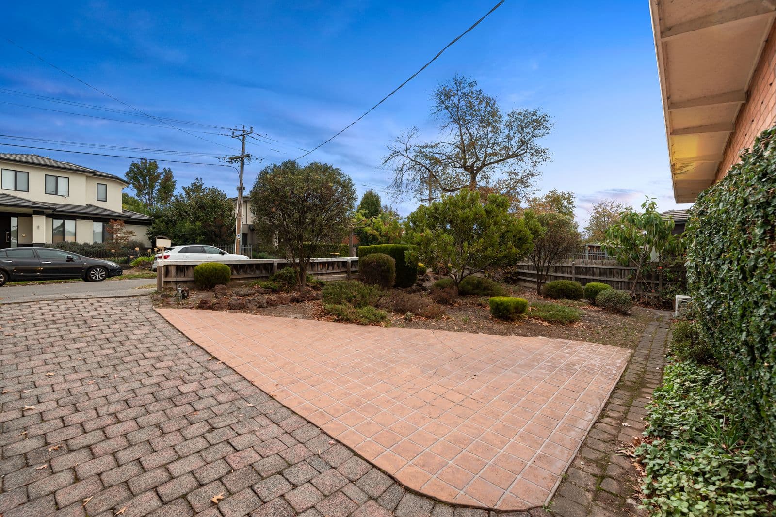 5 Garden Road, Camberwell VIC 3124, Camberwell - Thumbnail 2