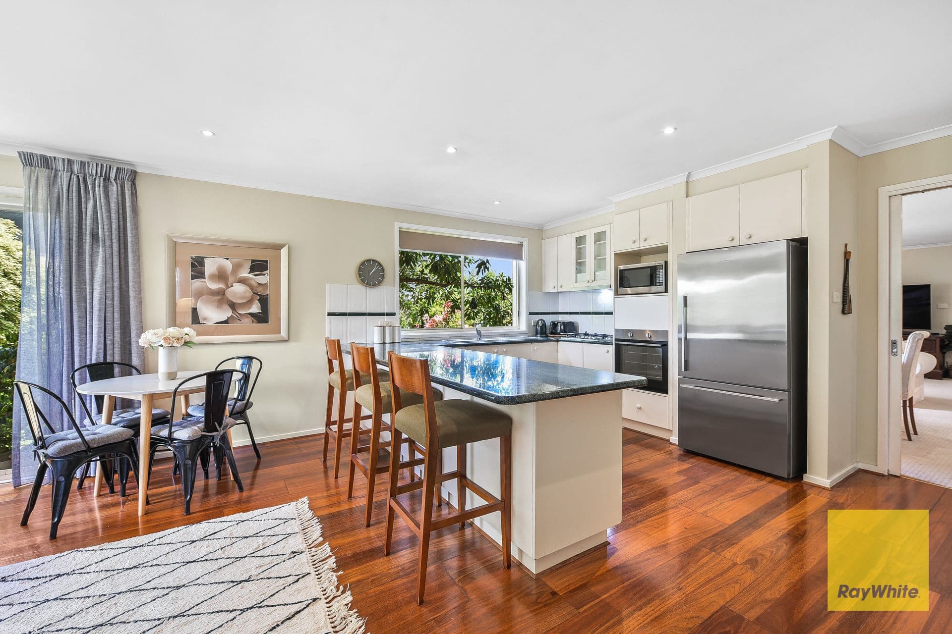 110 David Collins Drive, Endeavour Hills VIC 3802, Endeavour Hills - Thumbnail 5