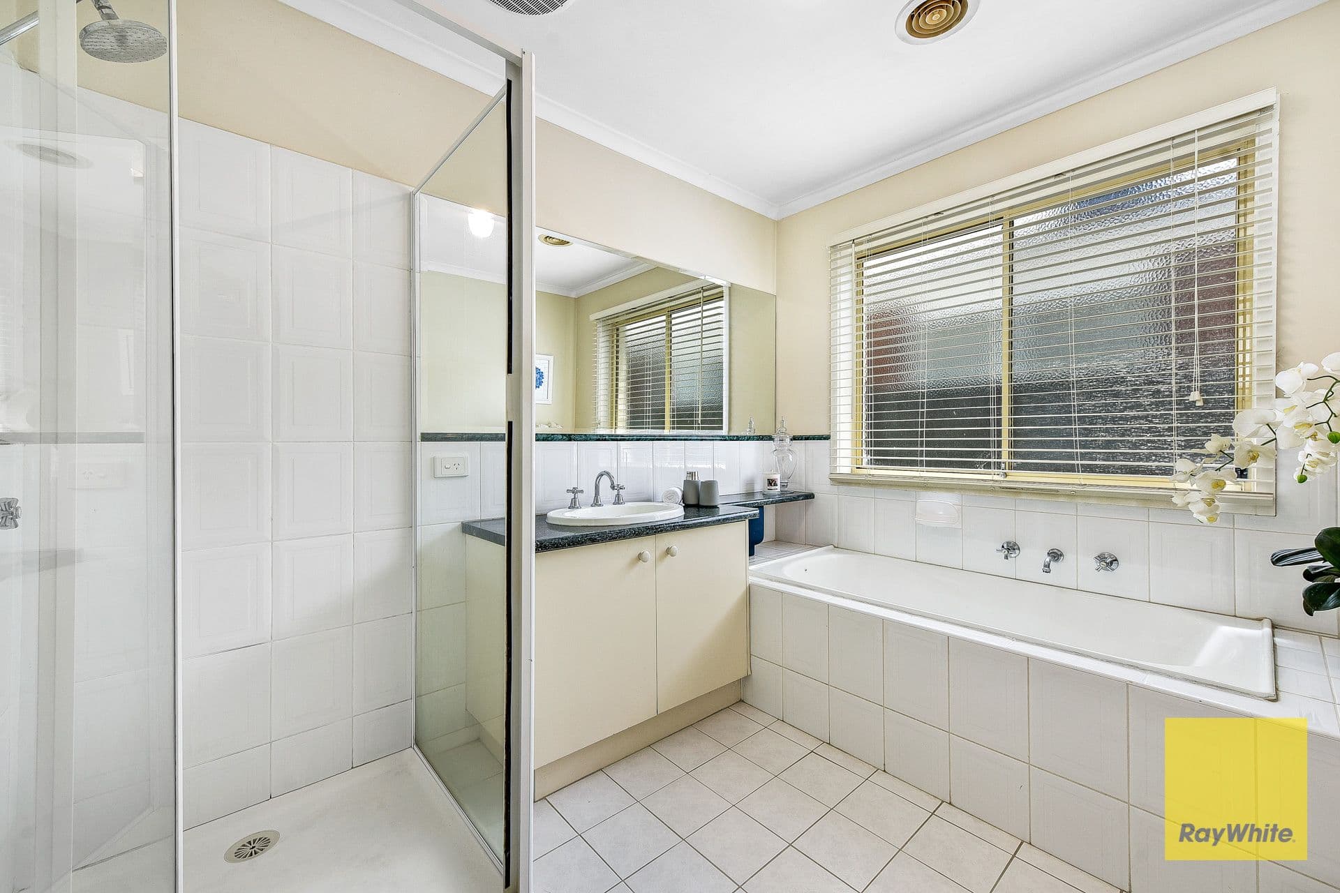 110 David Collins Drive, Endeavour Hills VIC 3802, Endeavour Hills - Thumbnail 8