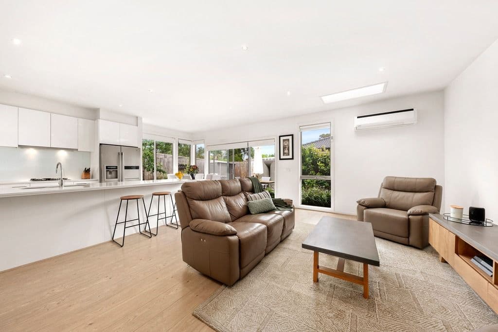 4 Claude Street, Bayswater VIC 3153, Bayswater - Thumbnail 3
