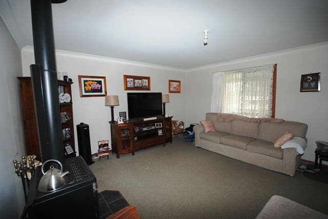 33 Vickery Avenue, Sanctuary Point - Thumbnail 2