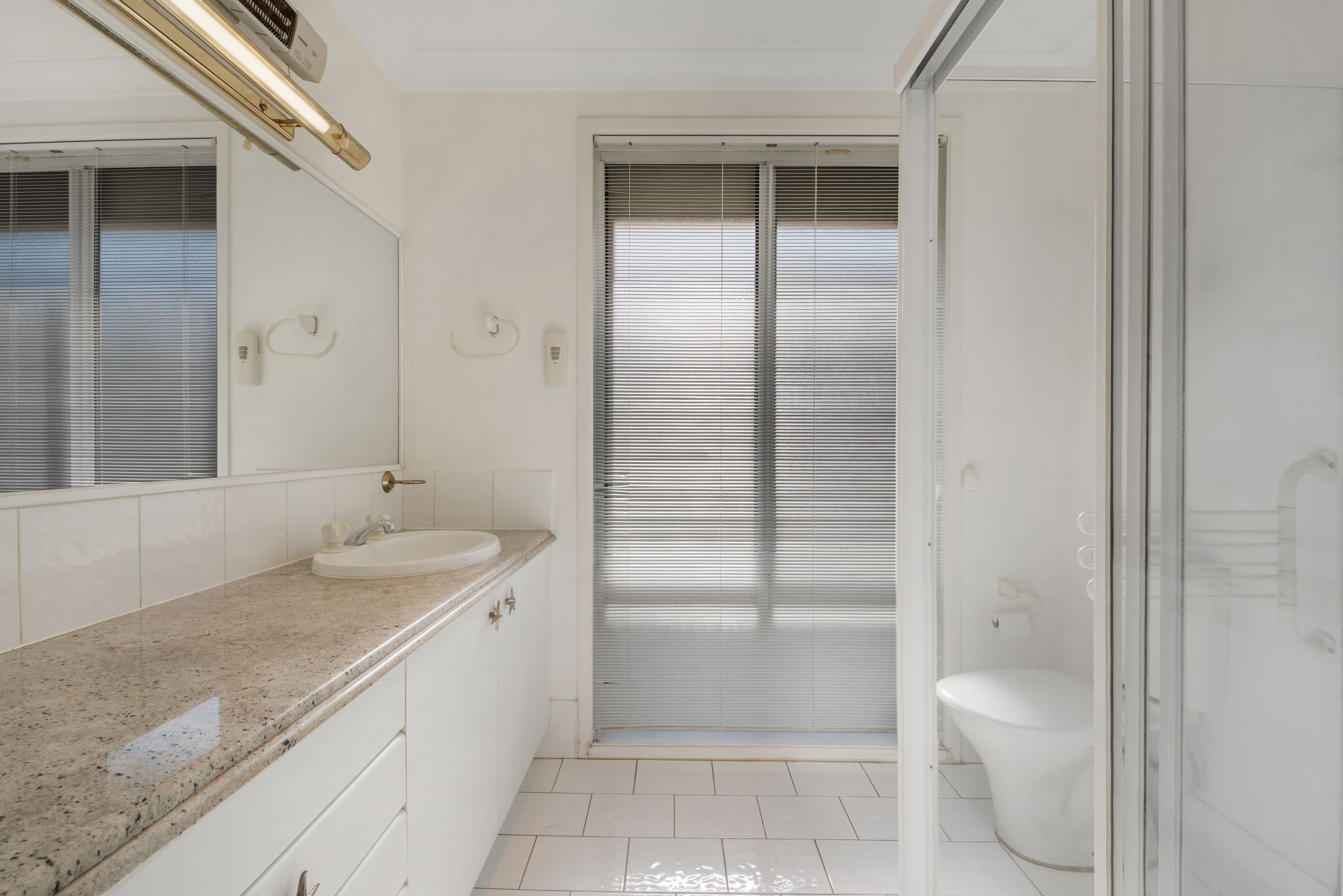 4 Palm Close, Green Valley NSW 2168, Green Valley - Thumbnail 6