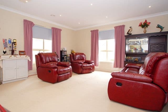 5 Samuel Court, WERRIBEE VIC 3030, Werribee - Thumbnail 3