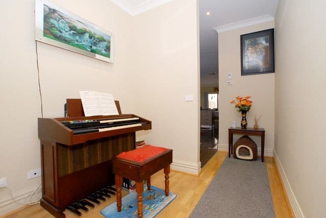 5 Samuel Court, WERRIBEE VIC 3030, Werribee - Thumbnail 5