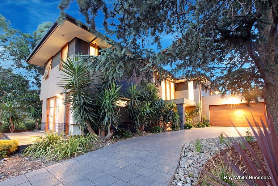 26 Linaker Drive, MACLEOD VIC 3085, Macleod - Thumbnail 2