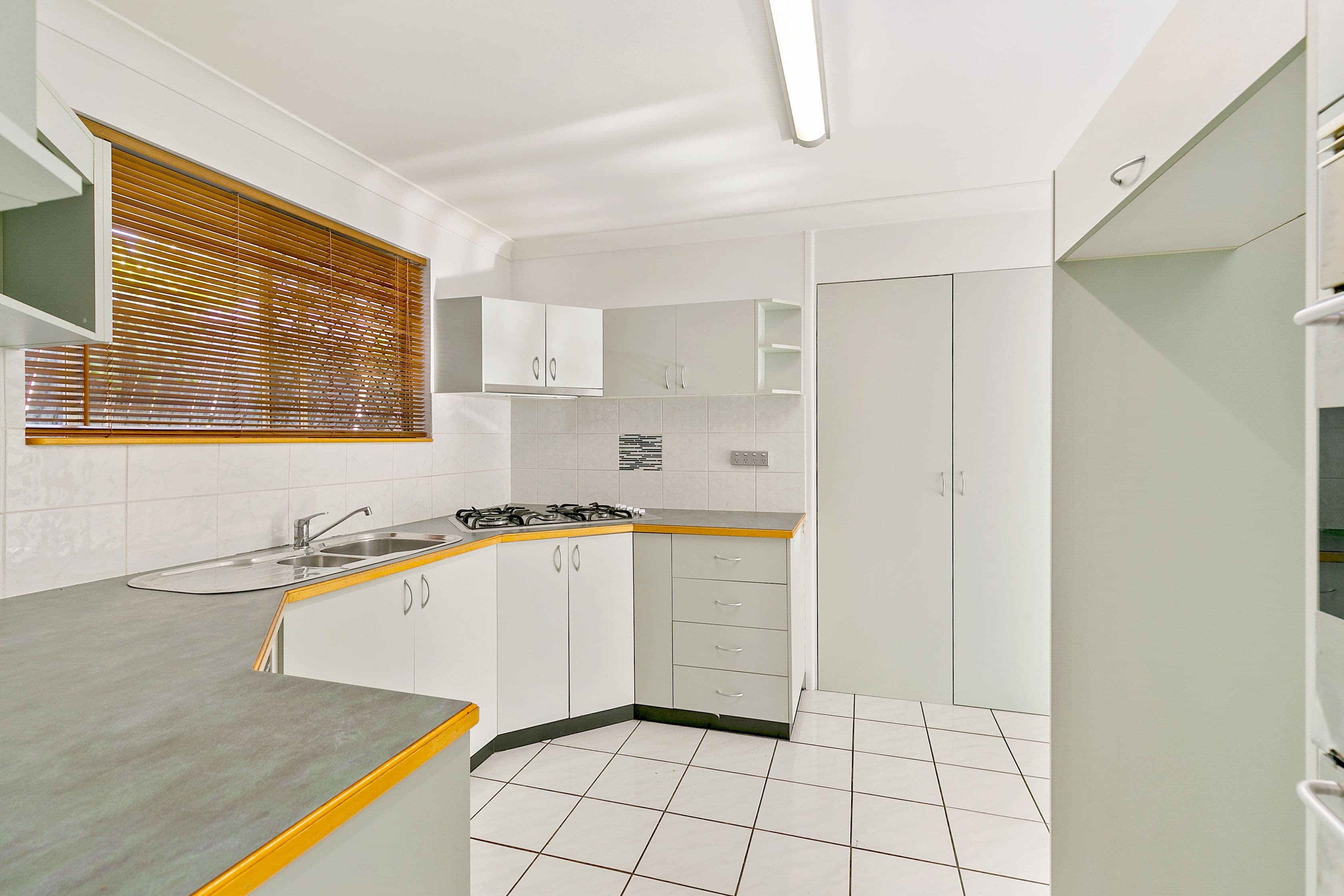 3 Gurnai Street, Belmont QLD 4153, Belmont - Thumbnail 4