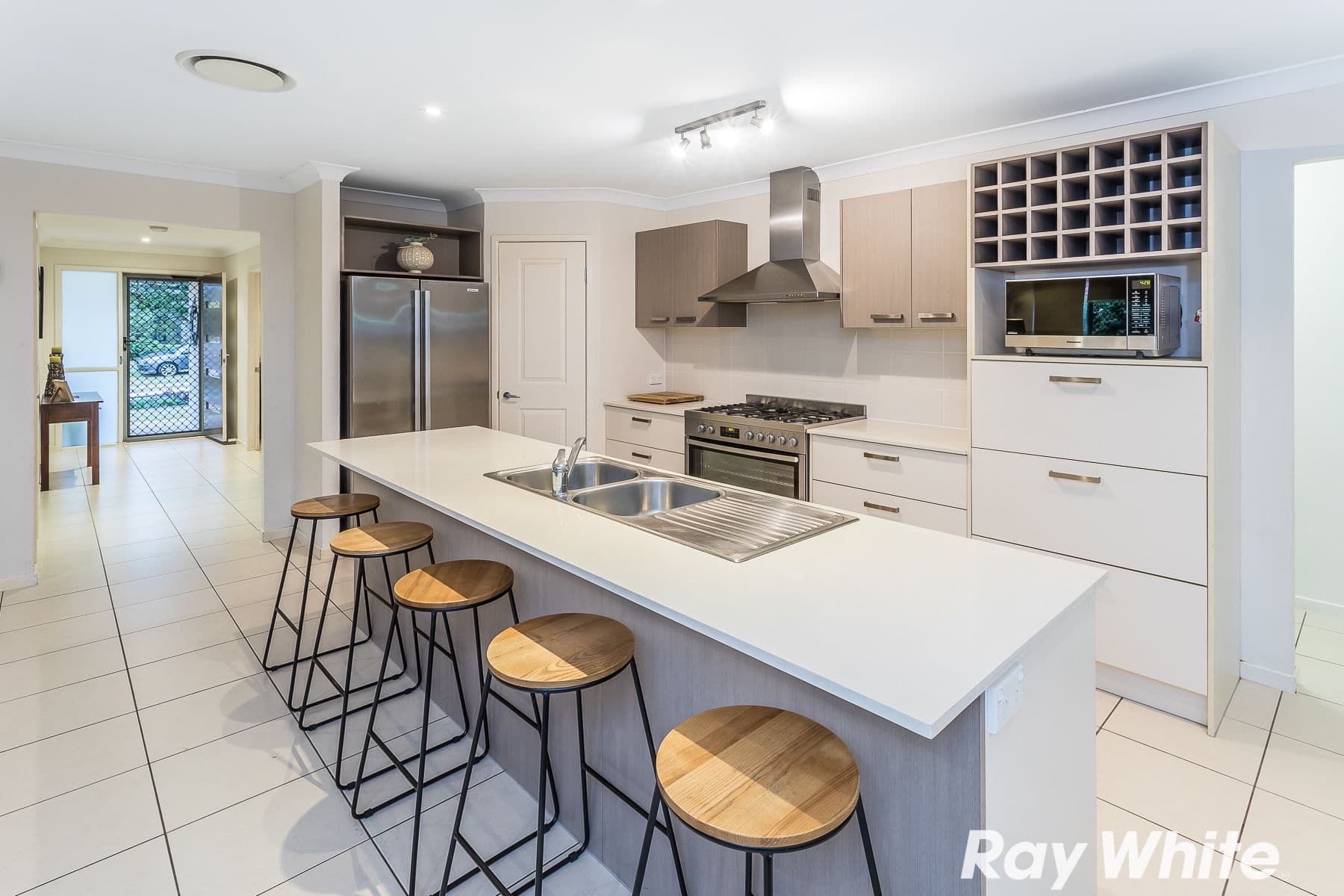 11 Diane Parade, Kallangur QLD 4503, Kallangur - Thumbnail 4