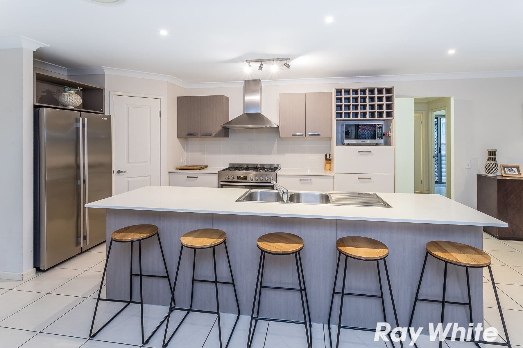 11 Diane Parade, Kallangur QLD 4503, Kallangur - Thumbnail 5
