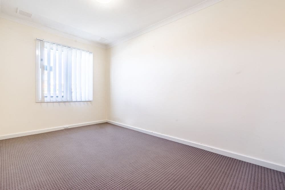19b Golders Way, Girrawheen WA 6064, Girrawheen - Thumbnail 6