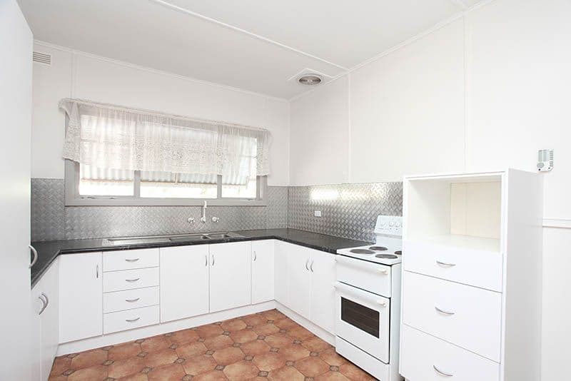 52 Murray Street, GREENOCK SA 5360, Greenock - Thumbnail 2