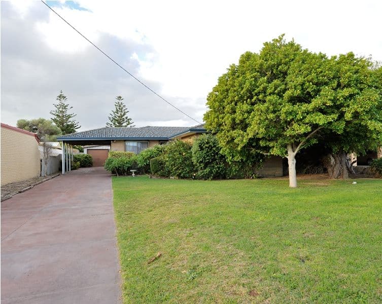 18 Edgewater Road, SAFETY BAY WA 6169, Safety Bay - Thumbnail 5