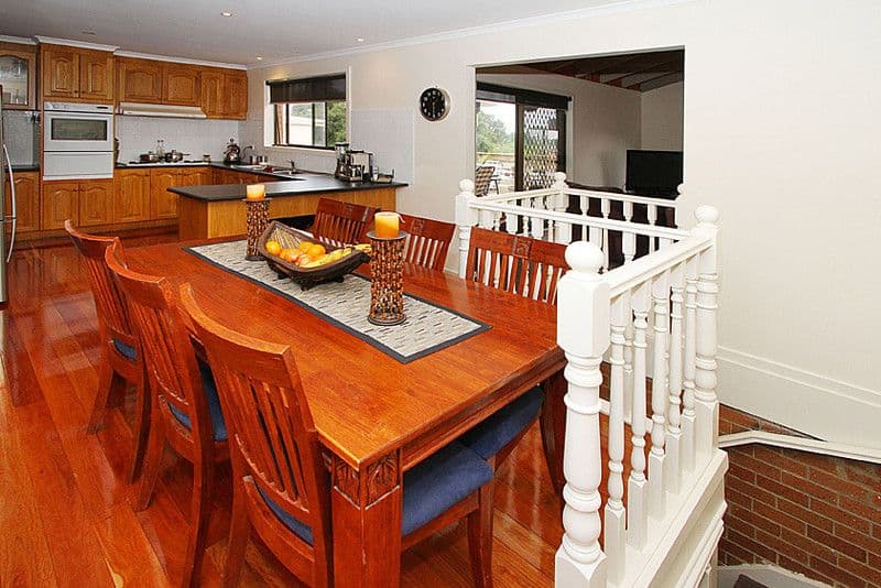 35 Centenary Drive, MILL PARK VIC 3082, Mill Park - Thumbnail 3
