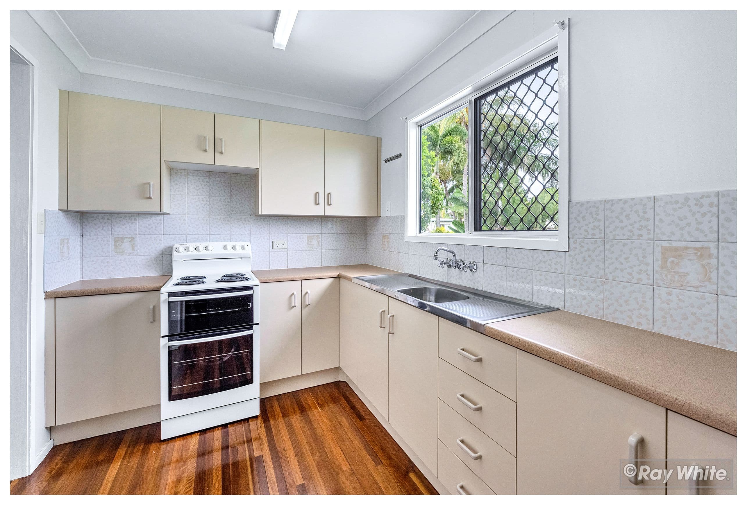 34 Twigg Street, Park Avenue QLD 4701, Park Avenue - Thumbnail 3
