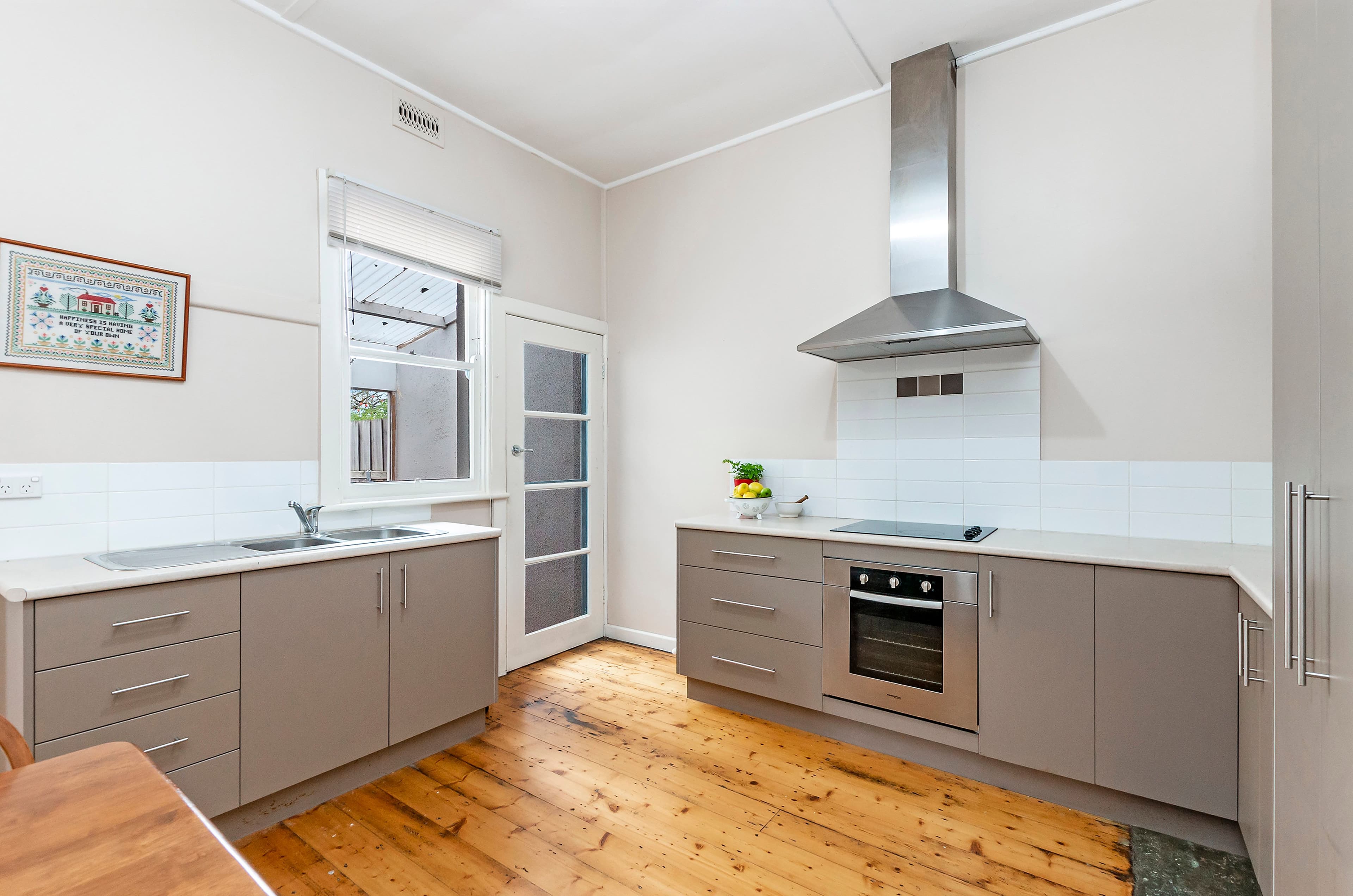 13 Ardlie Street, Warrnambool VIC 3280, Warrnambool - Thumbnail 3