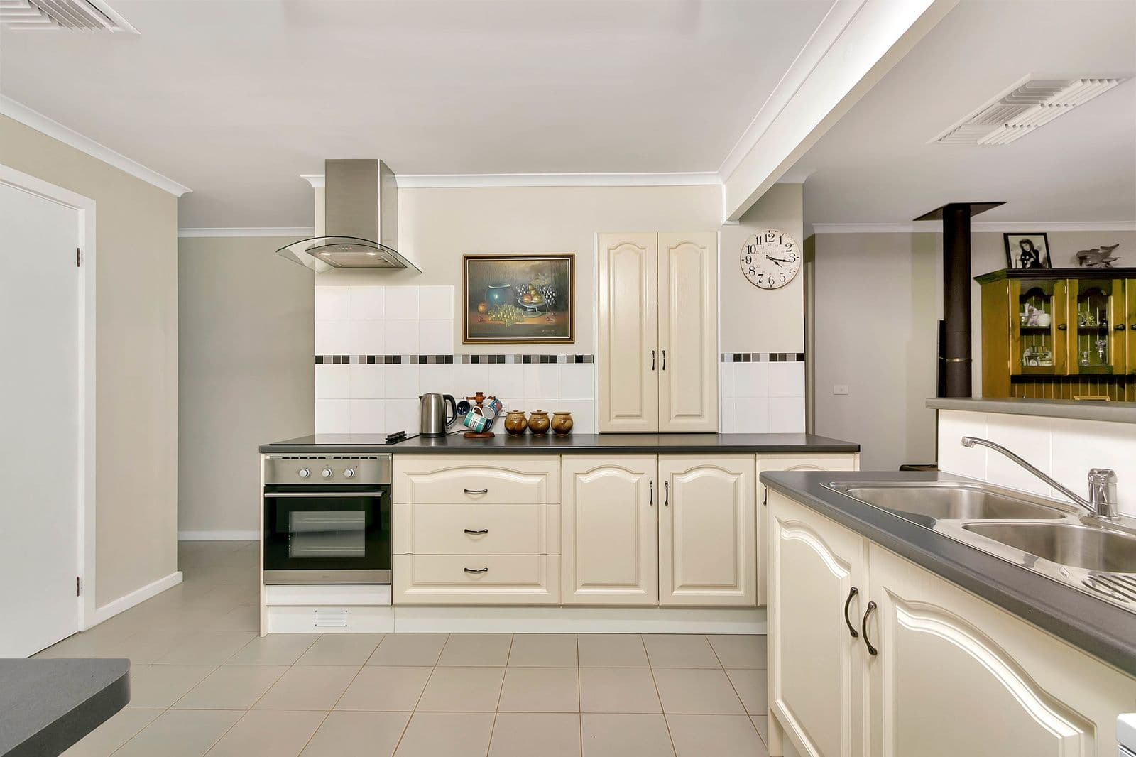 18 Gods Hill Road, Lyndoch SA 5351, Lyndoch - Thumbnail 2