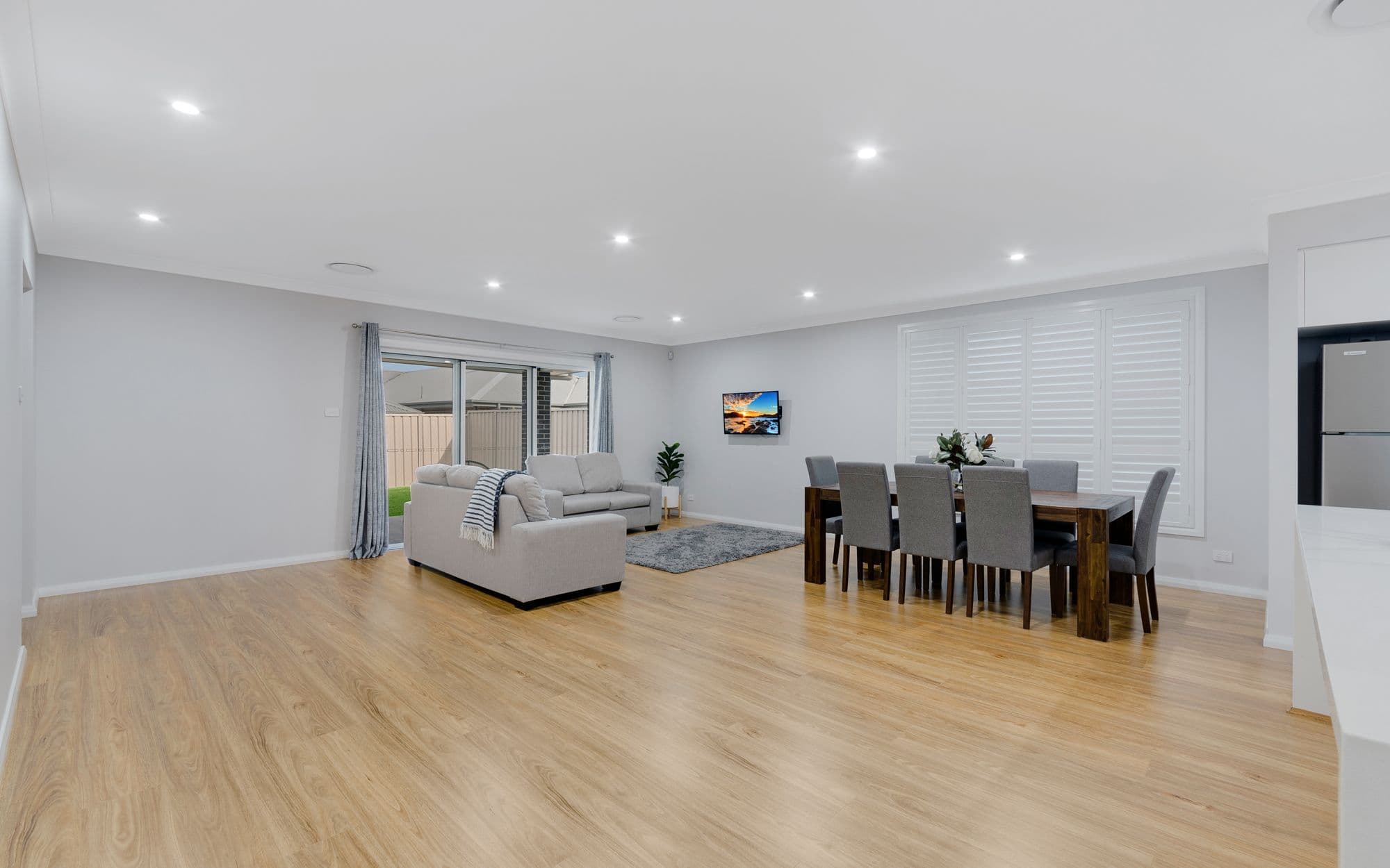 135 Hampshire Boulevard, Spring Farm NSW 2570, Spring Farm - Thumbnail 3