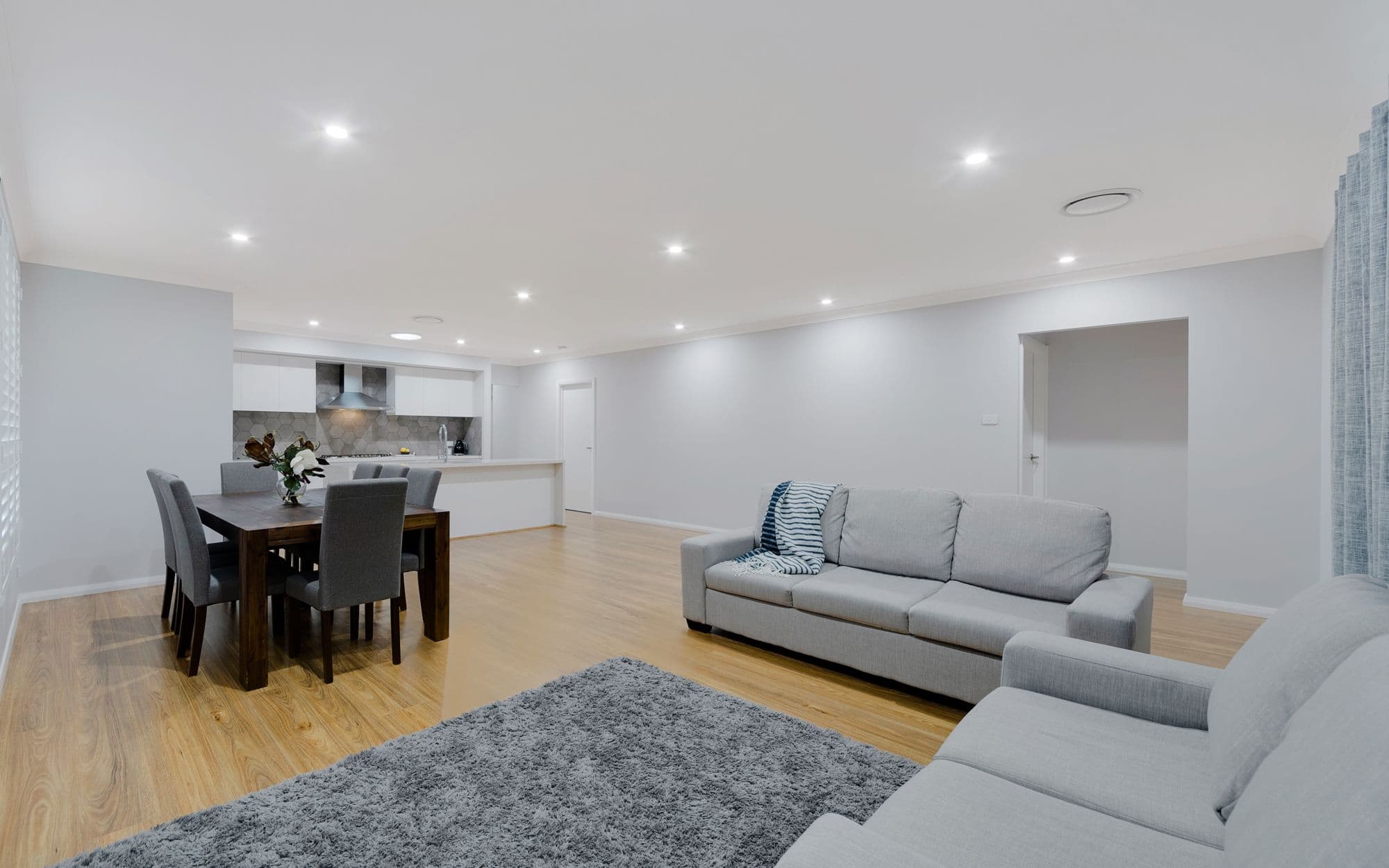 135 Hampshire Boulevard, Spring Farm NSW 2570, Spring Farm - Thumbnail 4