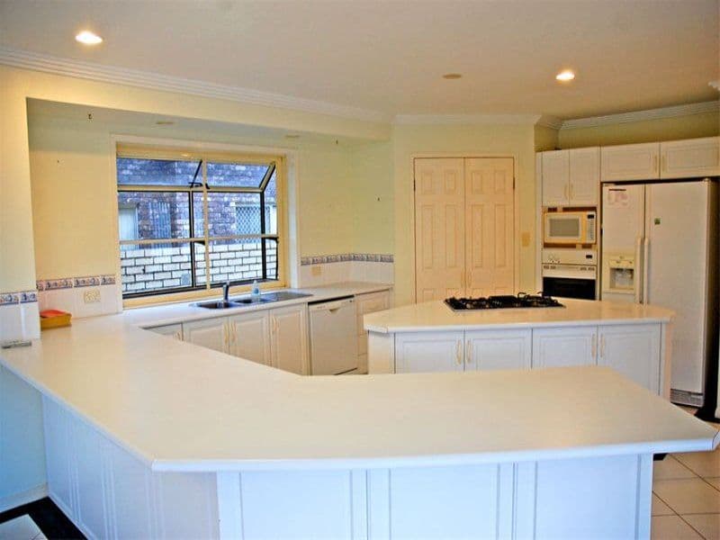 59 Pintail Crescent, BURLEIGH WATERS QLD 4220, Burleigh Waters - Thumbnail 5