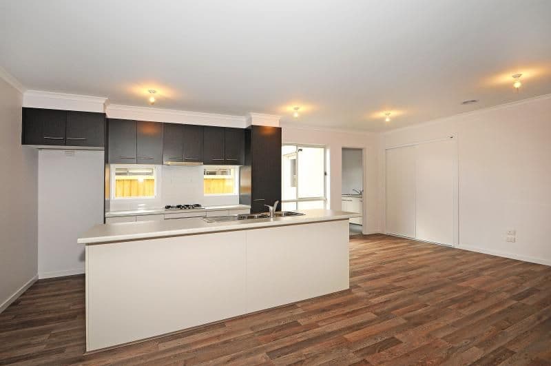79 Greenwood Drive, Carrum Downs VIC 3201, Carrum Downs - Thumbnail 2