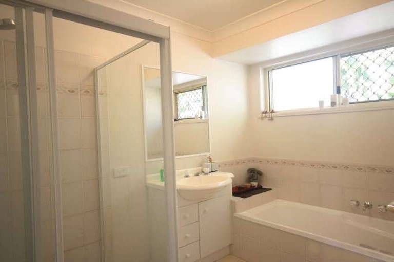 24 Reardon Street, CALAMVALE QLD 4116, Calamvale - Thumbnail 6