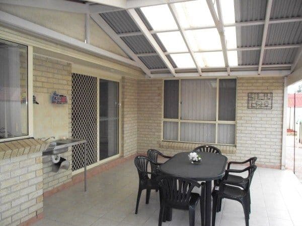 11 Turlinjah Close, PRESTONS NSW 2170, Prestons - Thumbnail 6