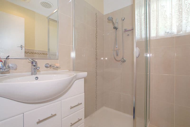 28 Lydford Road, FERNTREE GULLY VIC 3156, Ferntree Gully - Thumbnail 5