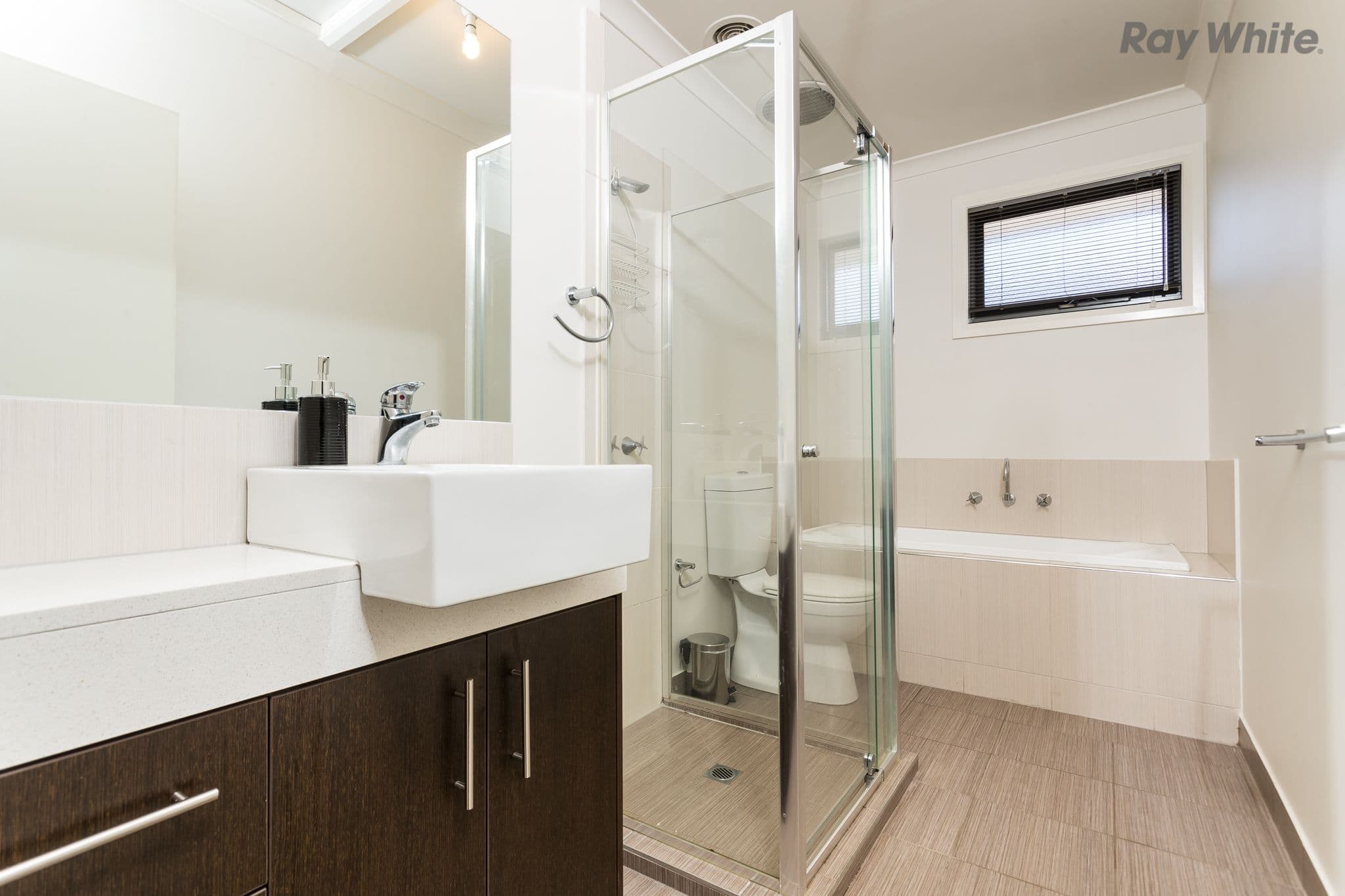 10 Albert Road, Sydenham VIC 3037, Sydenham - Thumbnail 3