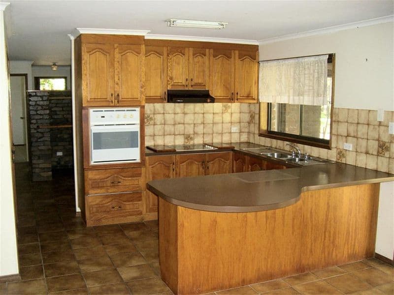 395  Booral Road, BOORAL QLD 4655, Booral - Thumbnail 6