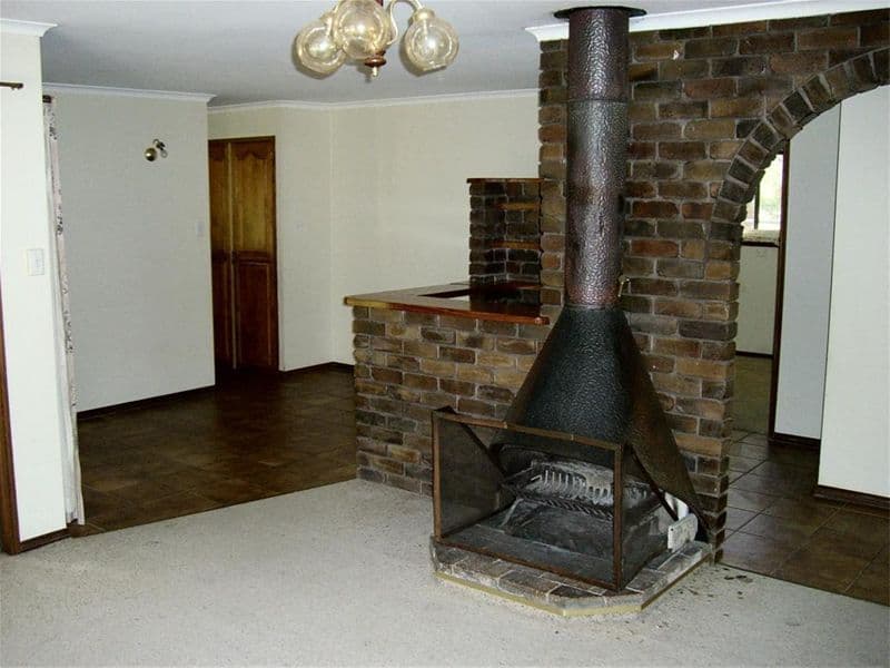 395  Booral Road, BOORAL QLD 4655, Booral - Thumbnail 8
