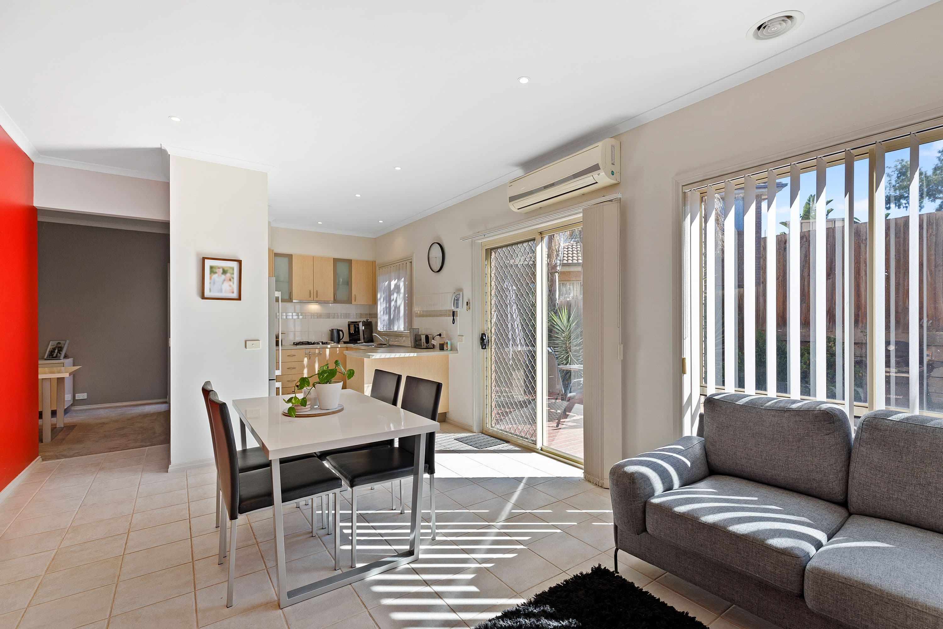 4 Crepe Myrtle Crescent, South Morang VIC 3752, South Morang - Thumbnail 4