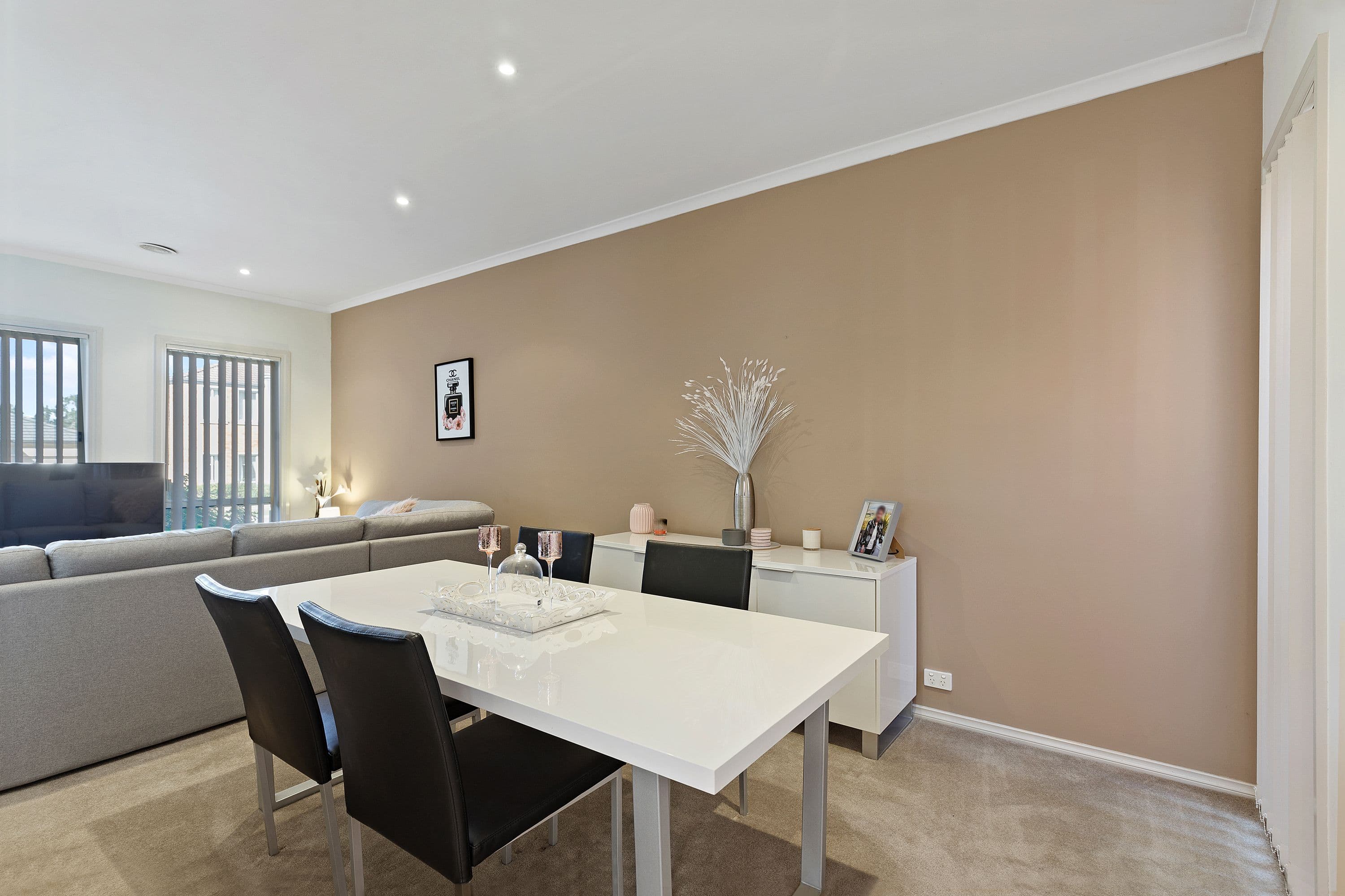 4 Crepe Myrtle Crescent, South Morang VIC 3752, South Morang - Thumbnail 5