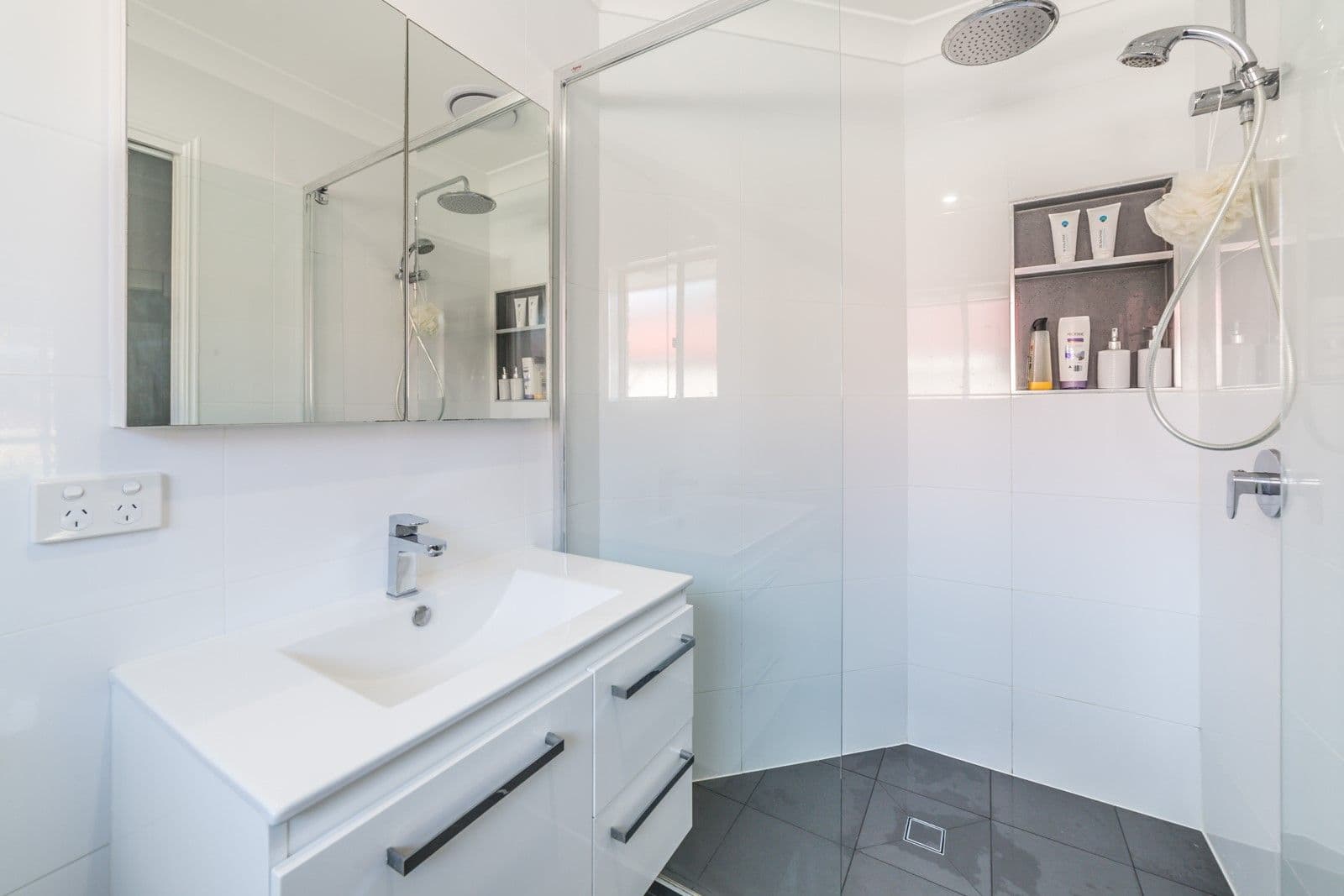 68 Henry Cotton Drive, Parkwood QLD 4214, Parkwood - Thumbnail 7