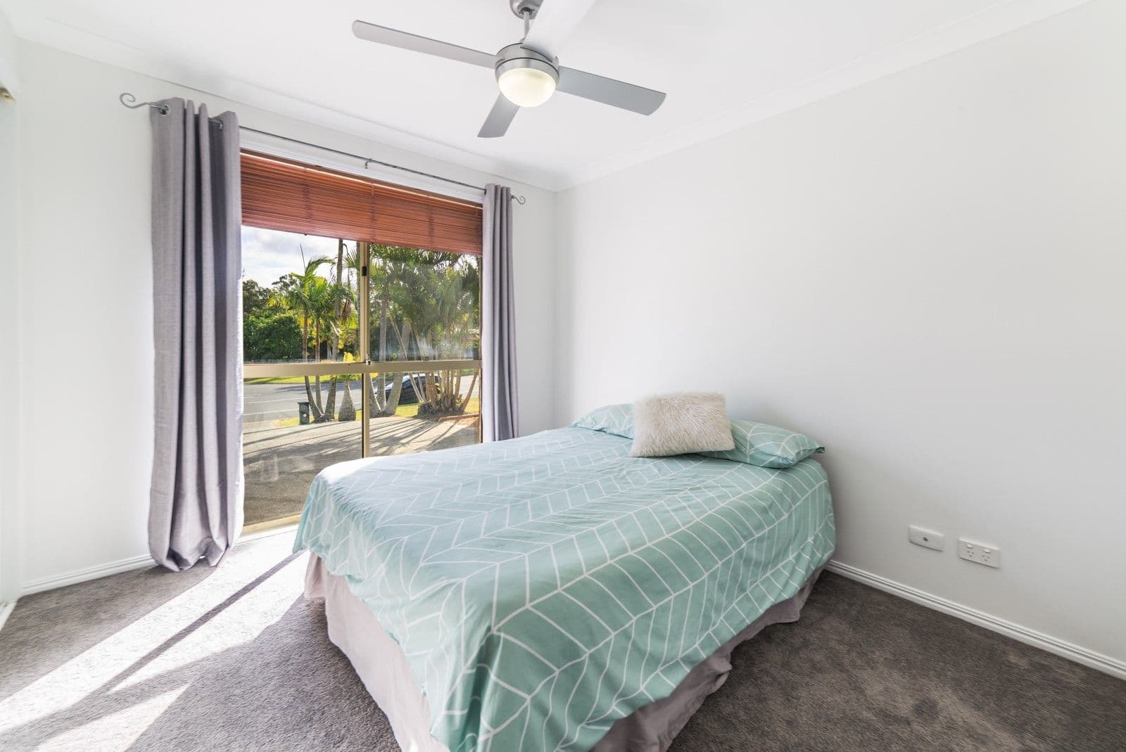 68 Henry Cotton Drive, Parkwood QLD 4214, Parkwood - Thumbnail 8