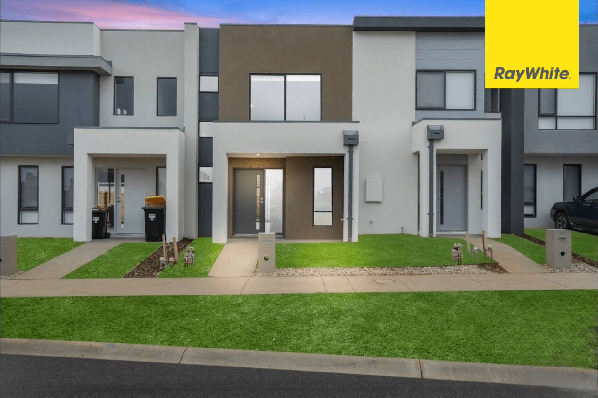 47 Oldbridge Boulevard, WEIR VIEWS VIC 3338, Weir Views - Image 1