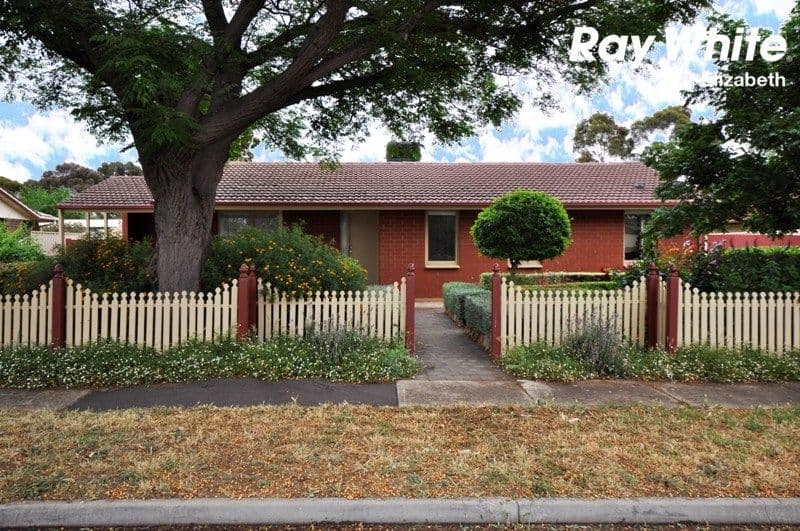 6 Palari Crescent, Munno Para SA 5115, Munno Para - Image 1