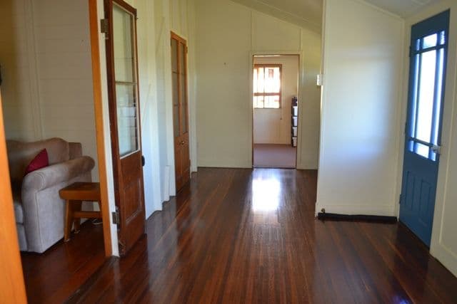 53 Cliff Street, YEPPOON QLD 4703, Yeppoon - Thumbnail 5