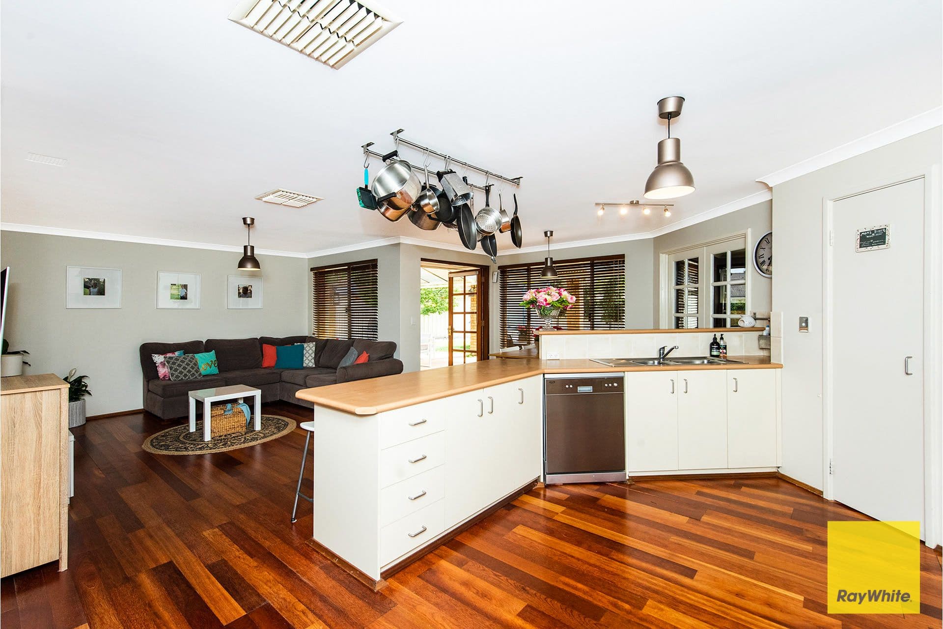 24 Pelham Gardens, Canning Vale WA 6155, Canning Vale - Thumbnail 7