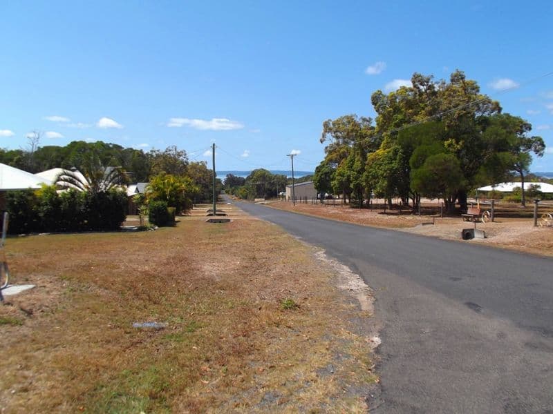 34 Pacific Drive, Booral QLD 4655, Booral - Thumbnail 3