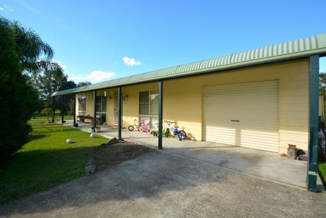 63 Abelard Street, Dungog NSW 2420, Dungog - Thumbnail 2