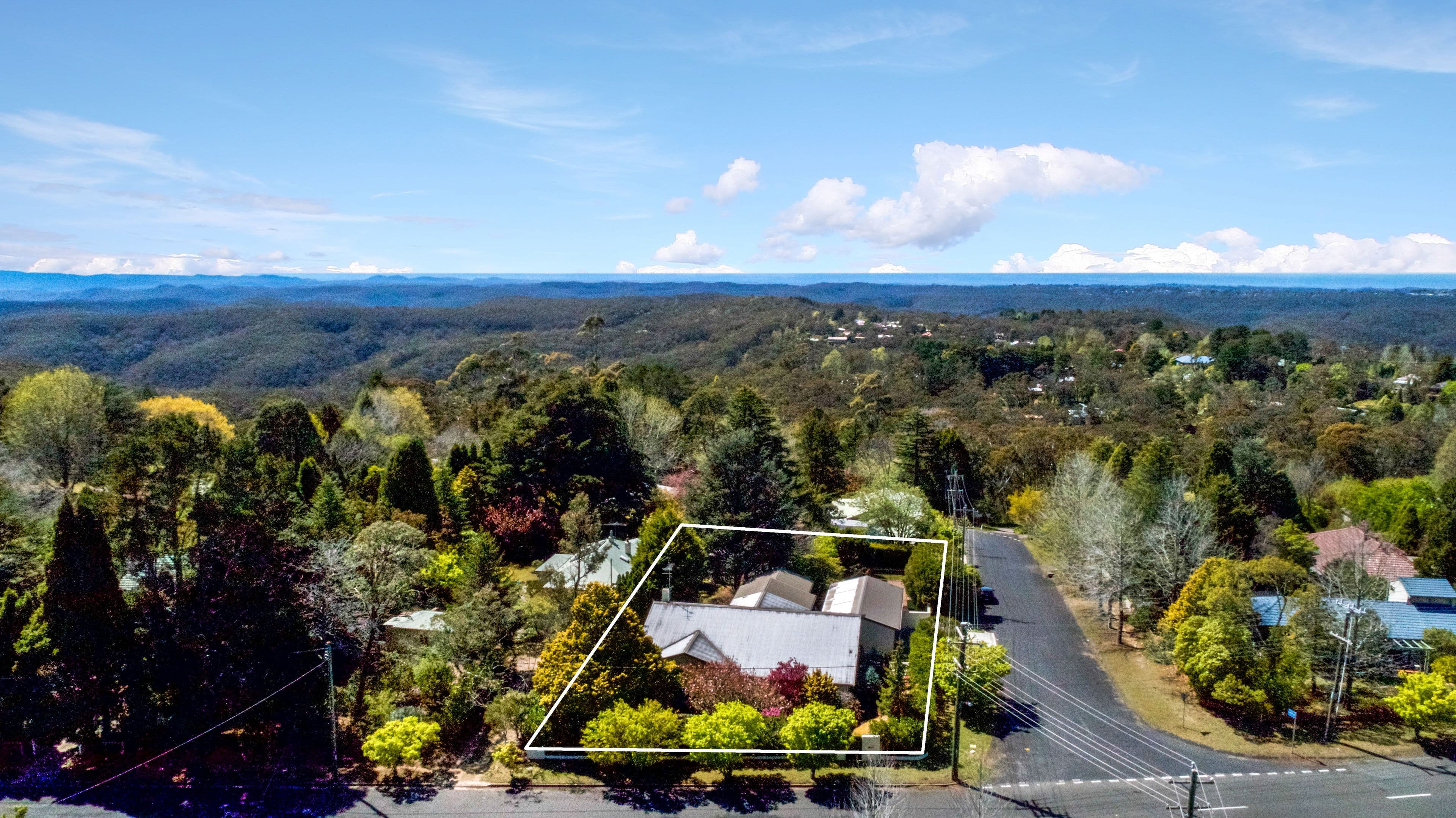 85 Blaxland Road, Wentworth Falls NSW 2782, Wentworth Falls - Thumbnail 4