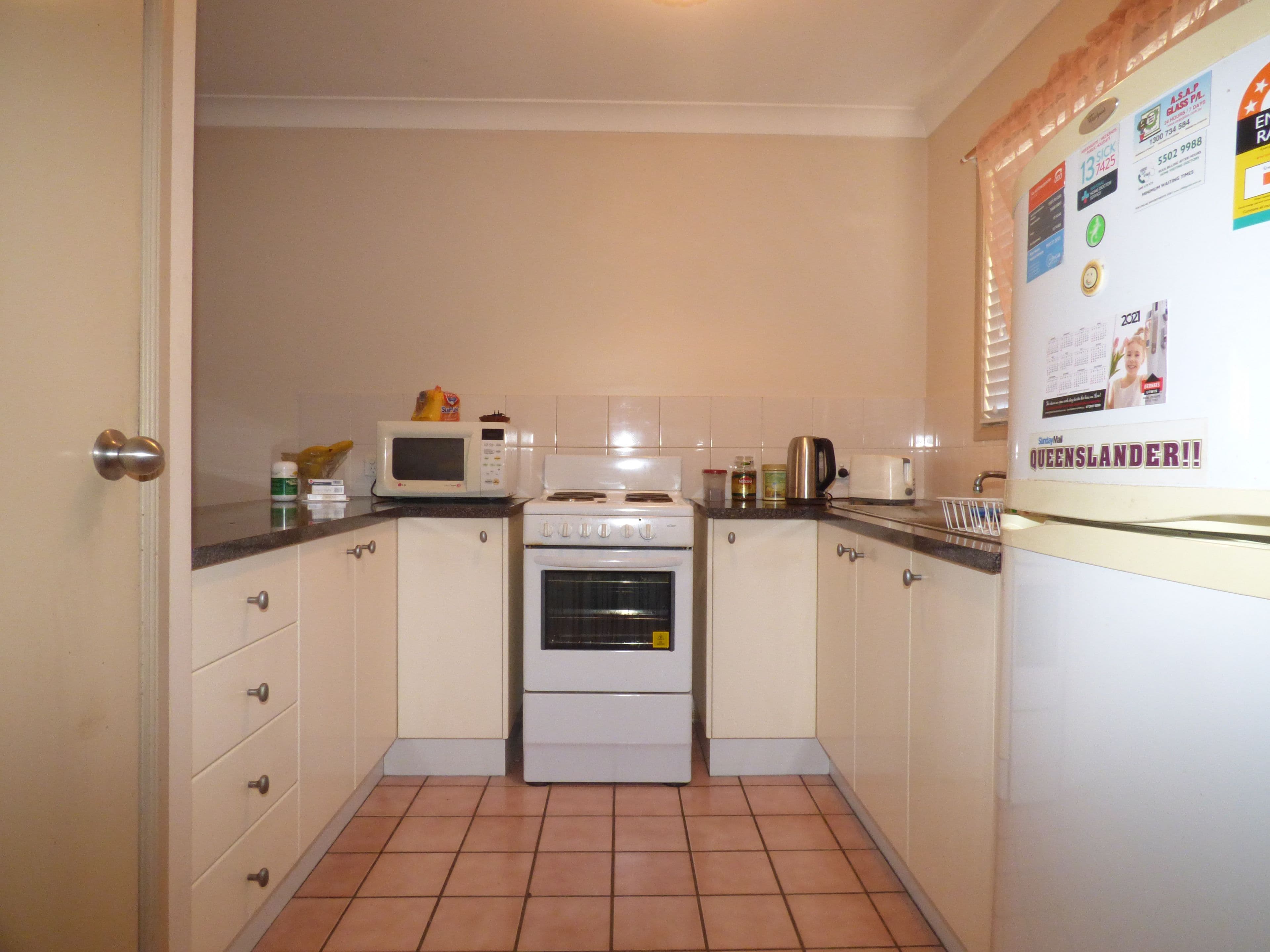 20 Pine Avenue, Beenleigh QLD 4207, Beenleigh - Thumbnail 3